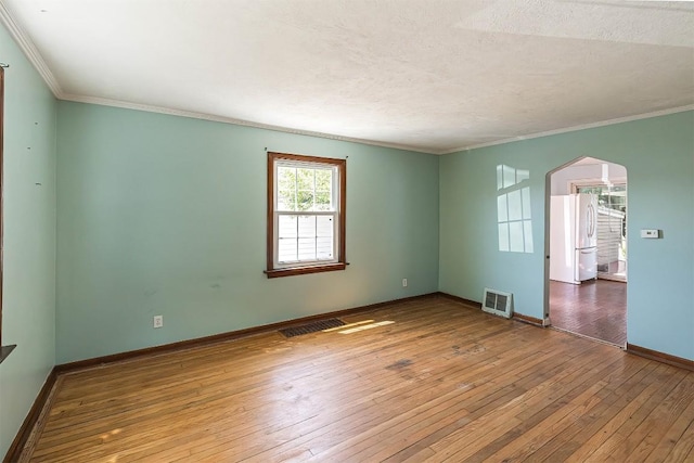738 E 36th St, Erie, PA 16504 - photo 5