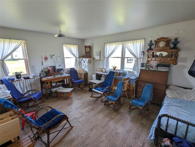 15916 Airport Rd, Linesville, PA 16424 - office space with wood finished floors