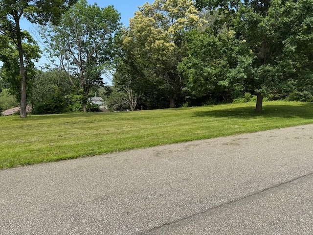 5913 Hillhaven Dr St, Erie, PA 16509 - photo 13