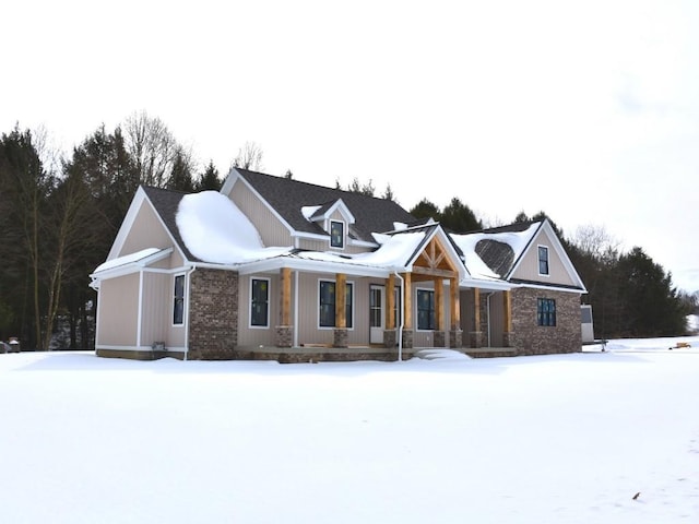 view of front of property with a porch