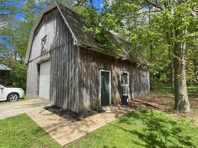 2156 Depot St, Waterford, PA 16441 - view of outdoor structure featuring an outdoor structure and concrete driveway