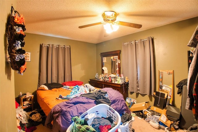 7712 Lakewood Dr, Fairview, PA 16415 - carpeted bedroom with a ceiling fan and a textured ceiling
