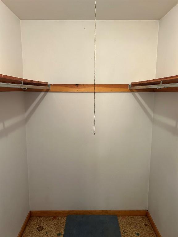 6848 6th Hwy, Linesville, PA 16424 - view of walk in closet