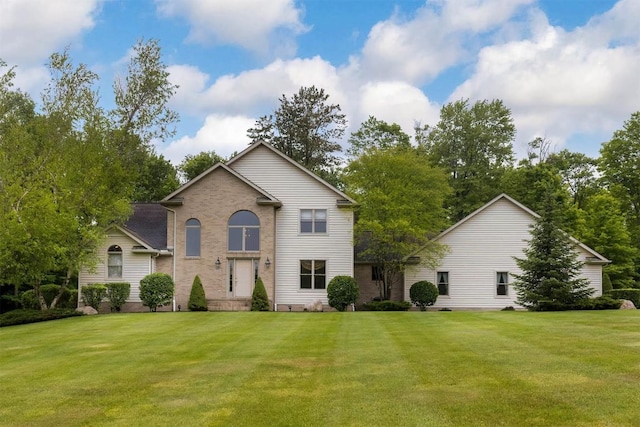 10170 Tiger Lily Ln, Waterford, PA 16441 - traditional-style home with a front yard