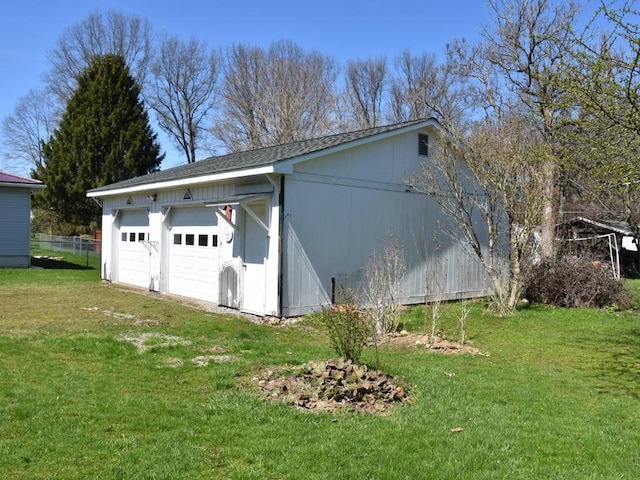 view of detached garage