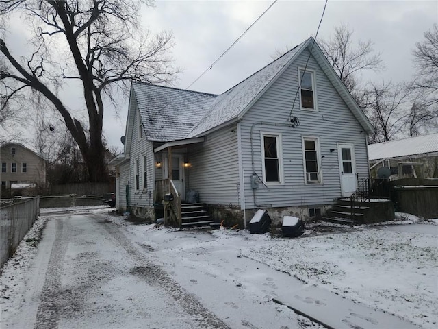 view of front facade