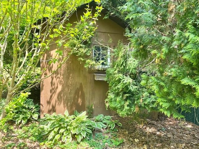 10634 N Edgewood Dr, Lake City Borough, PA 16423 - view of home's exterior