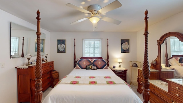 bedroom with ceiling fan