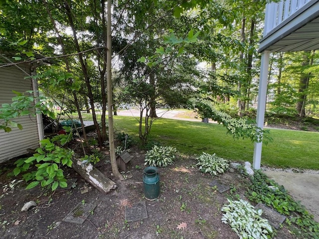 13478 Old Lake Rd Unit 62, East Springfield, PA 16411 - view of grassy yard