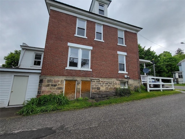 1038 Liberty St, Meadville City, PA 16335 - view of home's exterior with brick siding