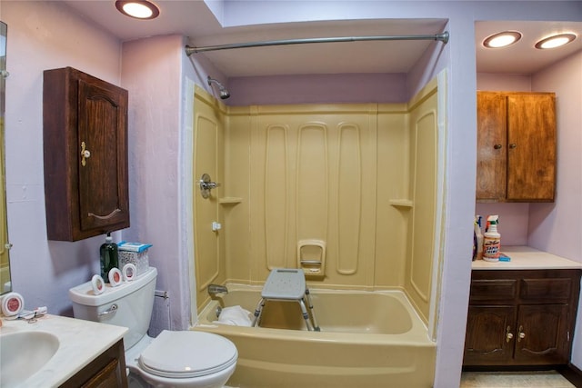 1219 W 32nd St, Erie, PA 16508 - bathroom with vanity and washtub / shower combination