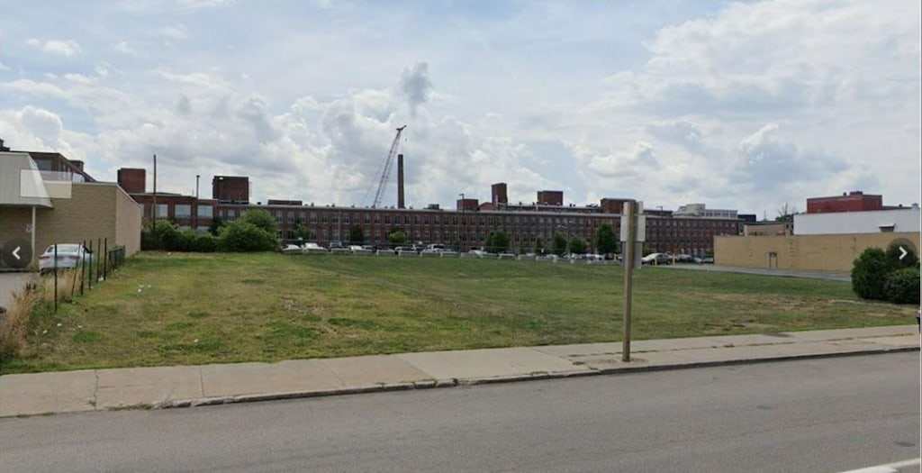 147 E 12th St, Erie, PA 16501