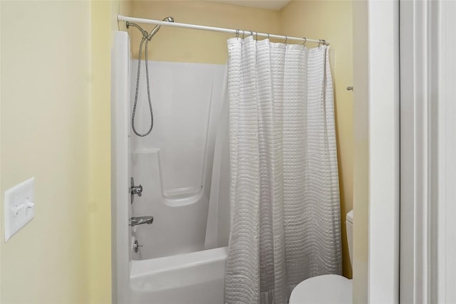 6262 Cobblestone Dr, Millcreek, PA 16509 - bathroom with toilet and shower / tub combo with curtain