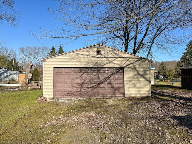 view of detached garage