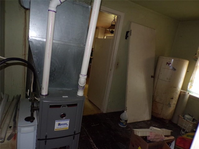 11898 Neiger Rd, Girard, PA 16417 - utilities with heating unit