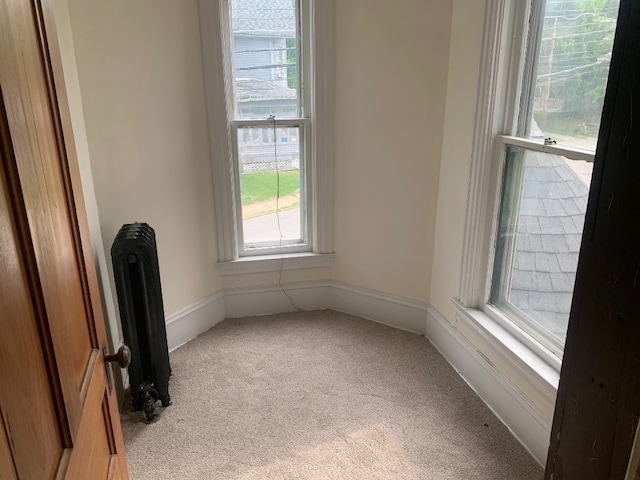 760-762 Park Ave, Meadville, PA 16335 - carpeted empty room featuring radiator heating unit