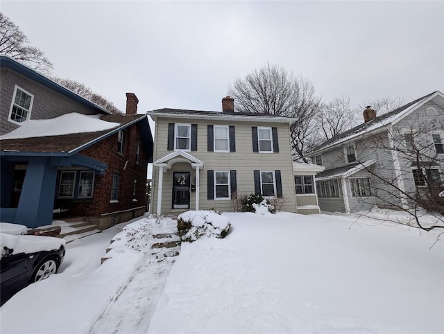 view of front of property