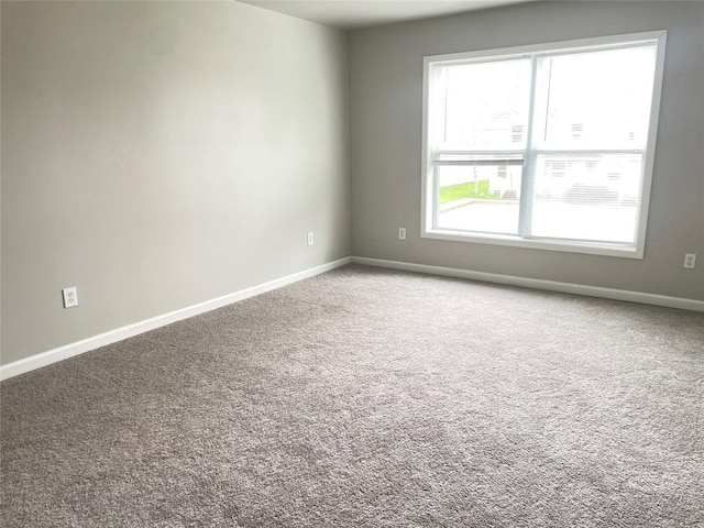 2517 Mccain Ave, Erie, PA 16510 - spare room featuring carpet floors and baseboards