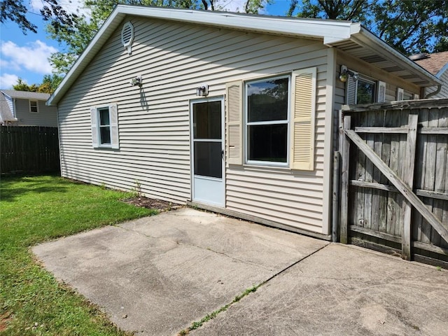 2715 E 30th St, Erie, PA 16510 - photo 19