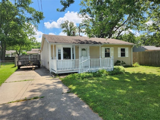 2715 E 30th St, Erie, PA 16510 - photo 2