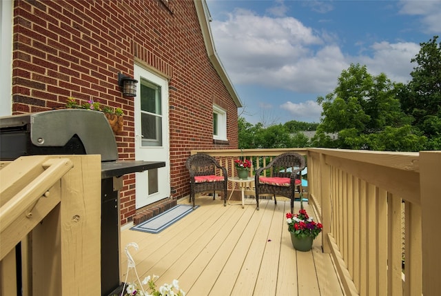 1450 Nicholson St, Erie, PA 16509 - wooden deck with grilling area
