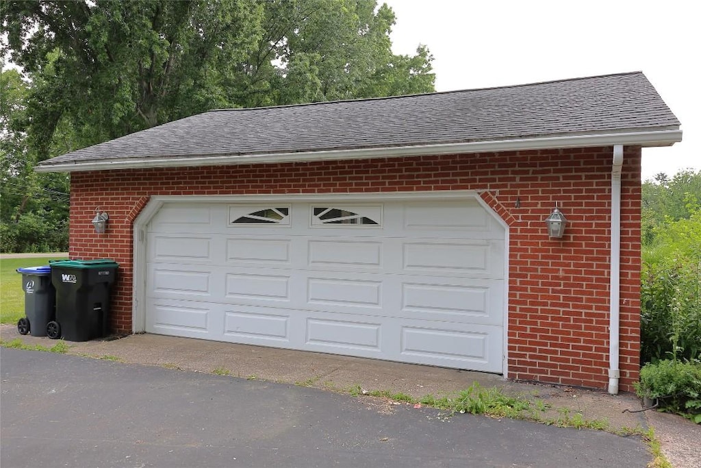 202 Arbuckle Rd, Erie, PA 16509 - photo 3