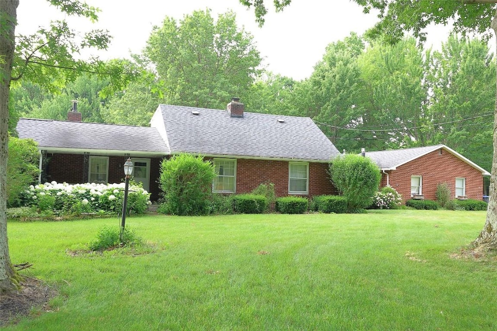 202 Arbuckle Rd, Erie, PA 16509 - photo 1