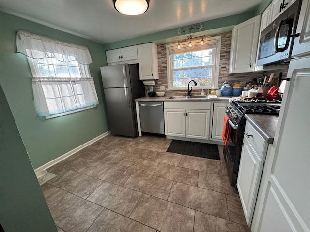 3721 Emmet Dr, Erie, PA 16511 - photo 8