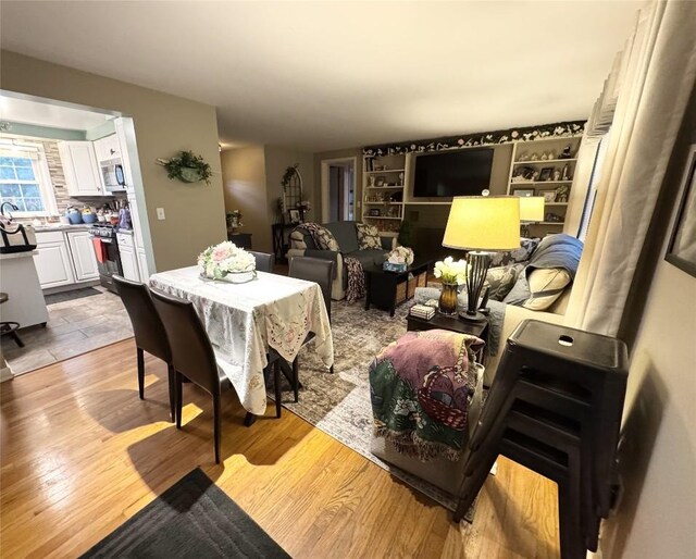 3721 Emmet Dr, Erie, PA 16511 - photo 4