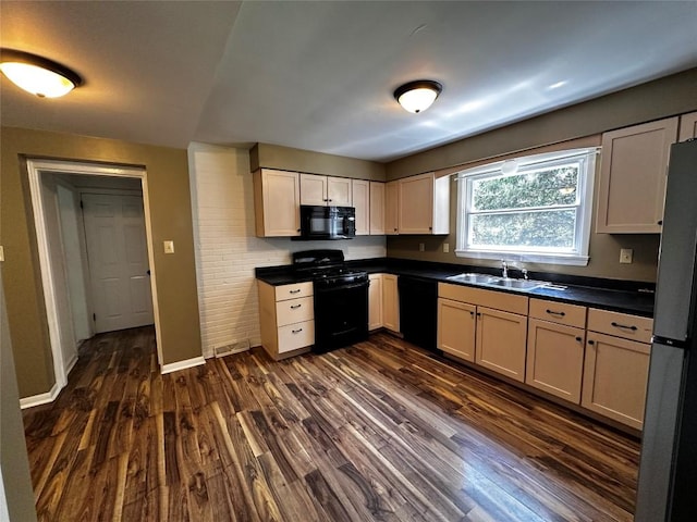 3010 Oakwood St, Erie, PA 16508 - photo 8