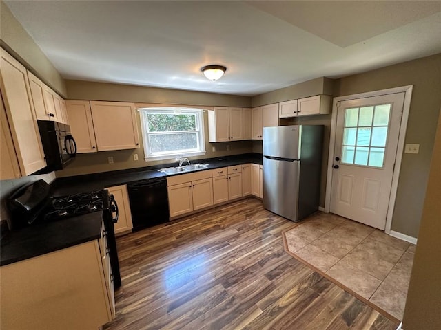 3010 Oakwood St, Erie, PA 16508 - photo 7