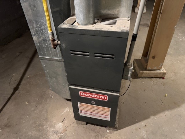 747 E 25th St, Erie, PA 16503 - utilities featuring heating unit
