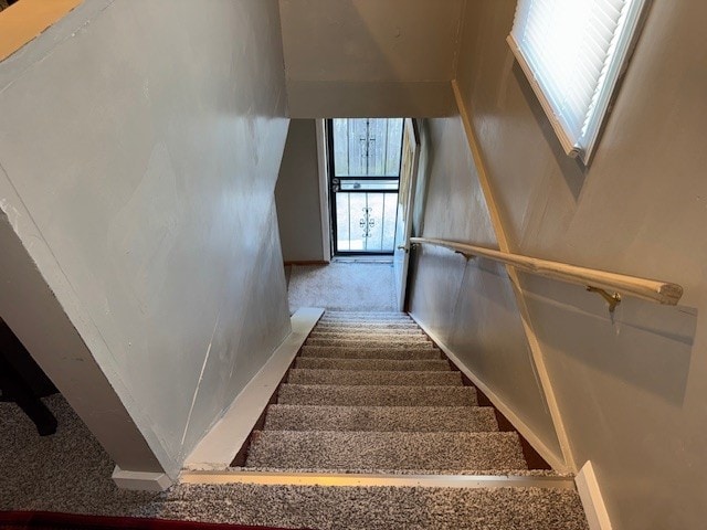 747 E 25th St, Erie, PA 16503 - stairway with carpet floors