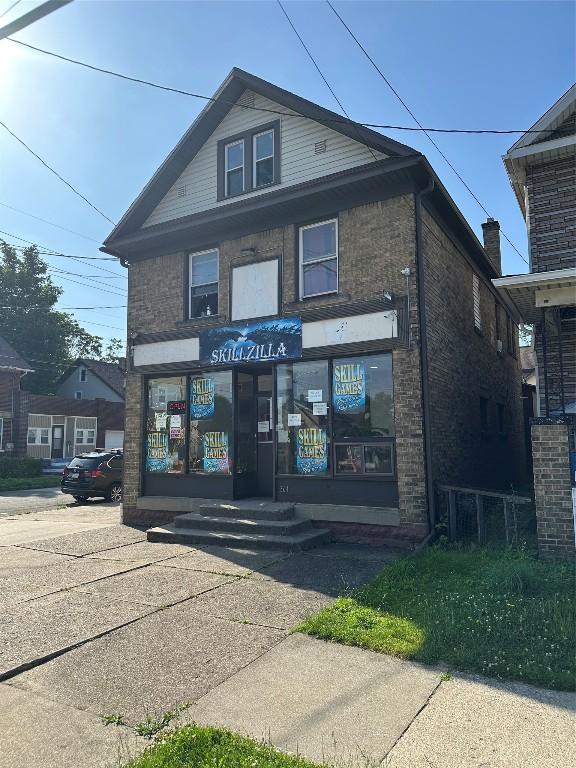 261 E 28th St, Erie, PA 16504 - photo 2