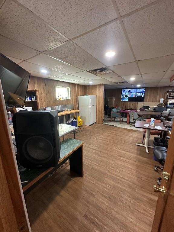 261 E 28th St, Erie, PA 16504 - photo 9
