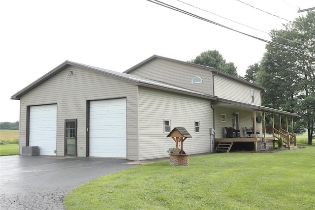 38753 Centerville Rd, Centerville, PA 16404 - rear view of property featuring a lawn and a porch