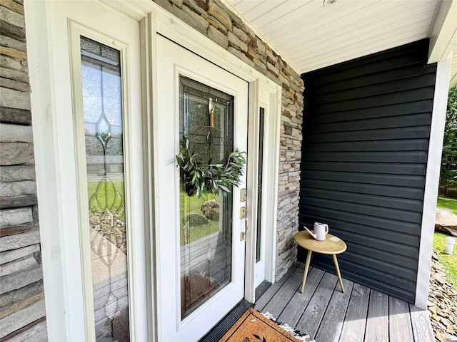 112 Willadell Rd, Pa, PA 16154 - view of exterior entry with stone siding and covered porch