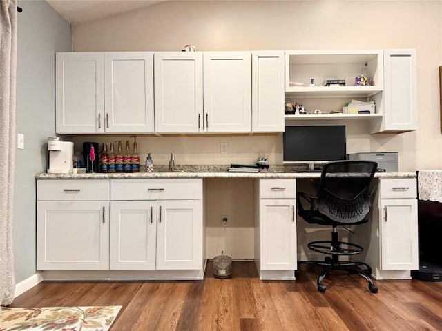 112 Willadell Rd, Pa, PA 16154 - office area featuring wood finished floors, vaulted ceiling, and built in study area
