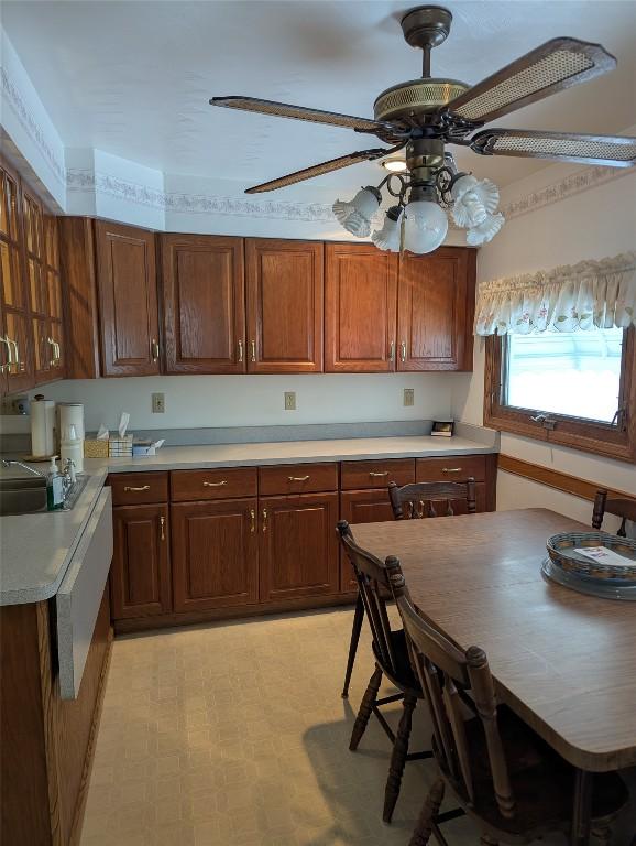 kitchen featuring ceiling fan