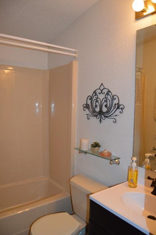 8249 Cloveridge Dr, Erie, PA 16509 - photo 29