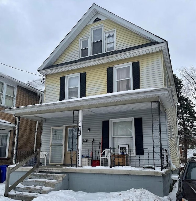 view of front of property with covered porch