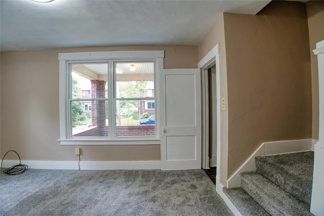 1032 Newton Ave, Erie, PA 16511 - foyer entrance with carpet flooring and stairway