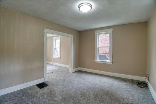1032 Newton Ave, Erie, PA 16511 - unfurnished room featuring carpet floors