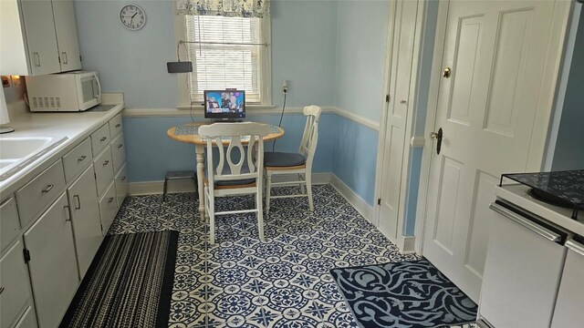 241 E 34th St, Erie, PA 16504 - photo 8