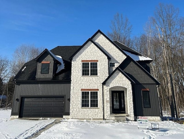 view of front of house featuring a garage