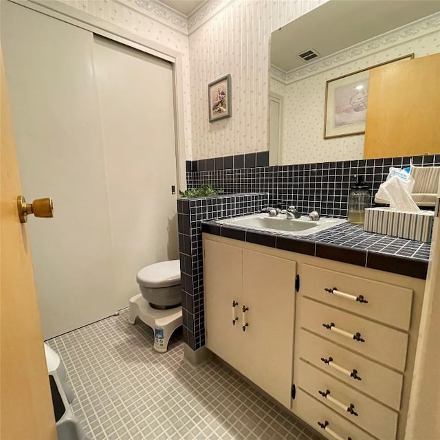 548 W Gore Rd, Erie, PA 16509 - photo 19