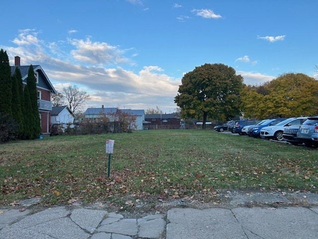 213 E 3rd St, Erie, PA 16507 - photo 2
