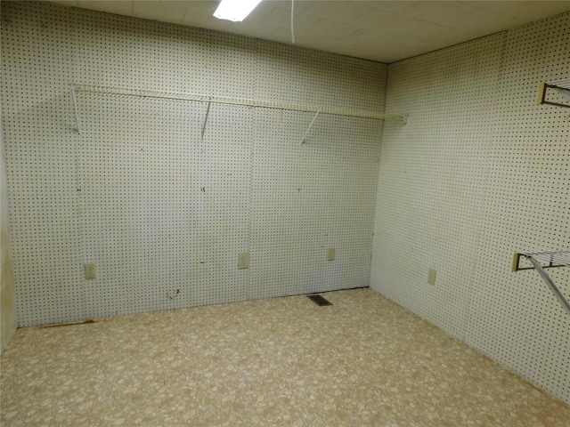 15954 Parsons Ln, Edinboro, PA 16412 - spacious closet featuring carpet