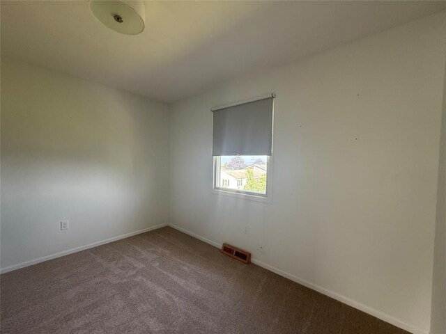 816 E Grandview Blvd, Erie, PA 16504 - carpeted spare room featuring baseboards