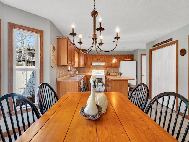 dining room with a chandelier